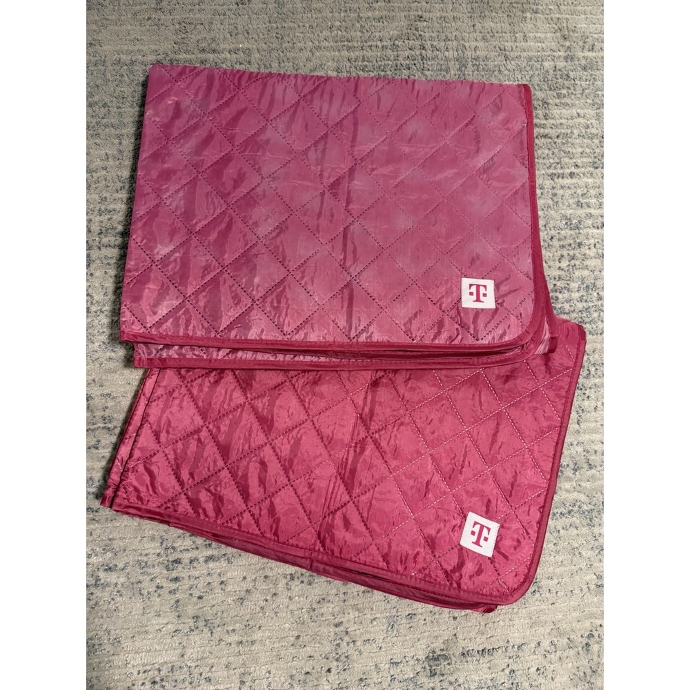*NEW* T-Mobile Tuesday Outdoor Blankets Set Of 2 PINK/ MAGENTA One Size BEACH